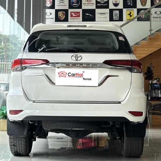 TOYOTA FORTUNER 2.8 4X2 AUTO