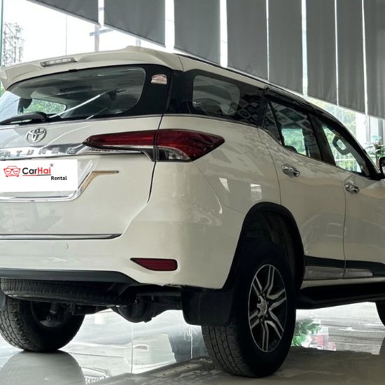 TOYOTA FORTUNER 2.8 4X2 AUTO