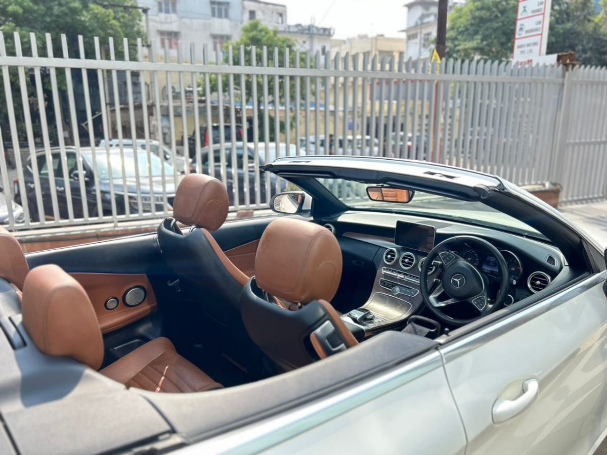 MERCEDES-BENZ C-CLASS C 300 
